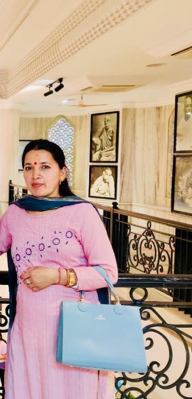 Noor — owner of Noor Boutique